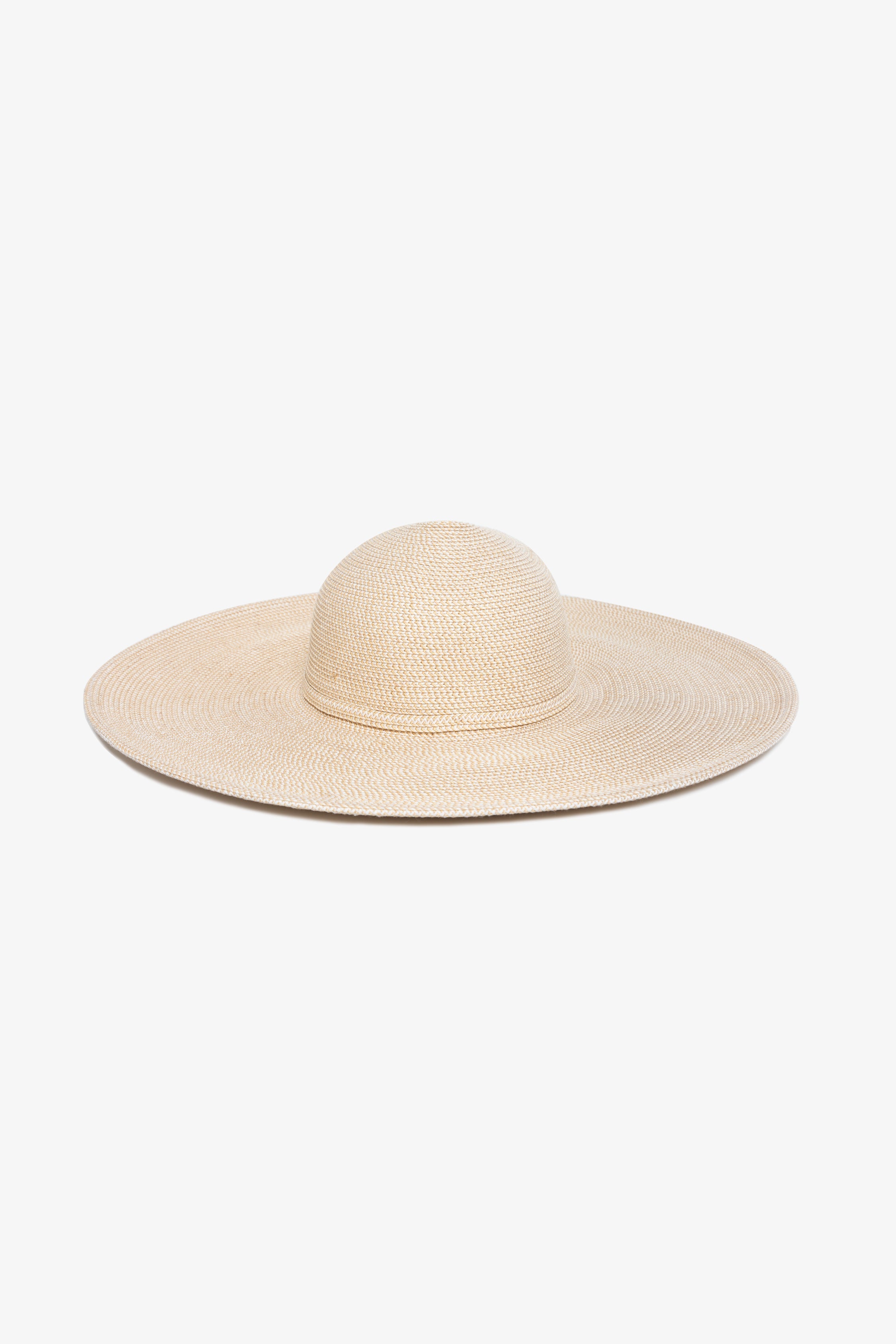 HAT09 - Large Straw Hat