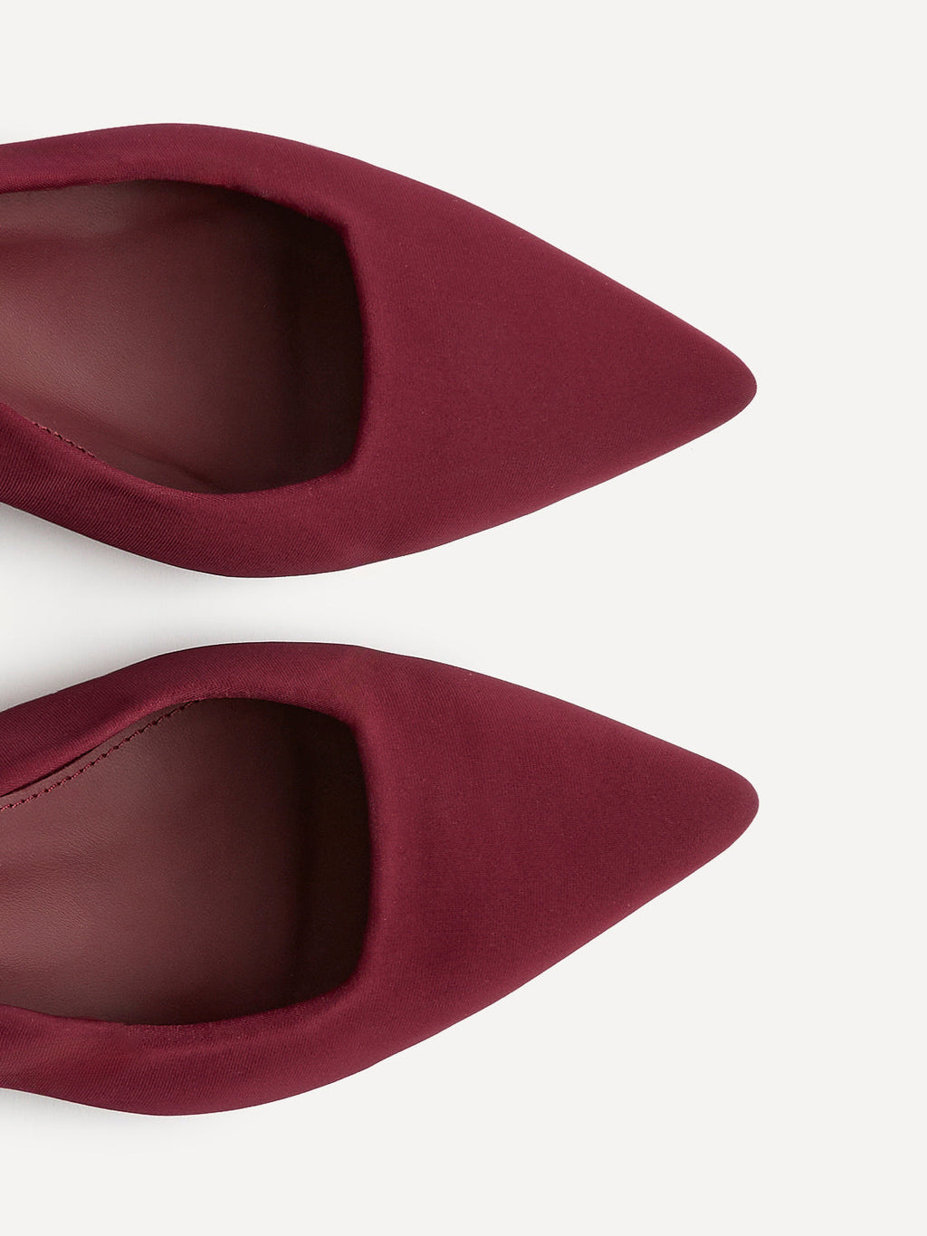 Izzie Wide Fit Burgundy Lycra Court Heels