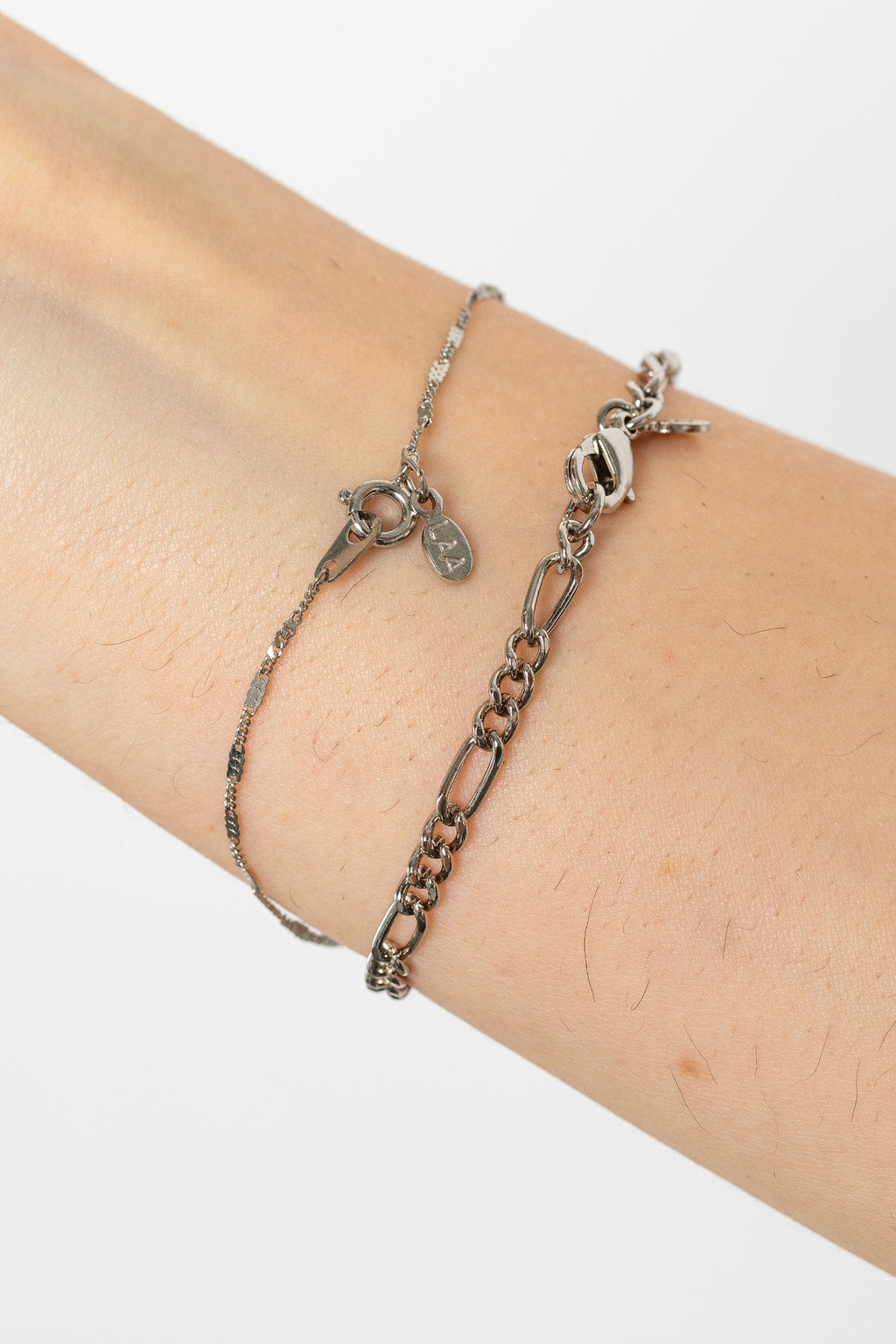 JWLFB - Unisex Figaro Chain Bracelet