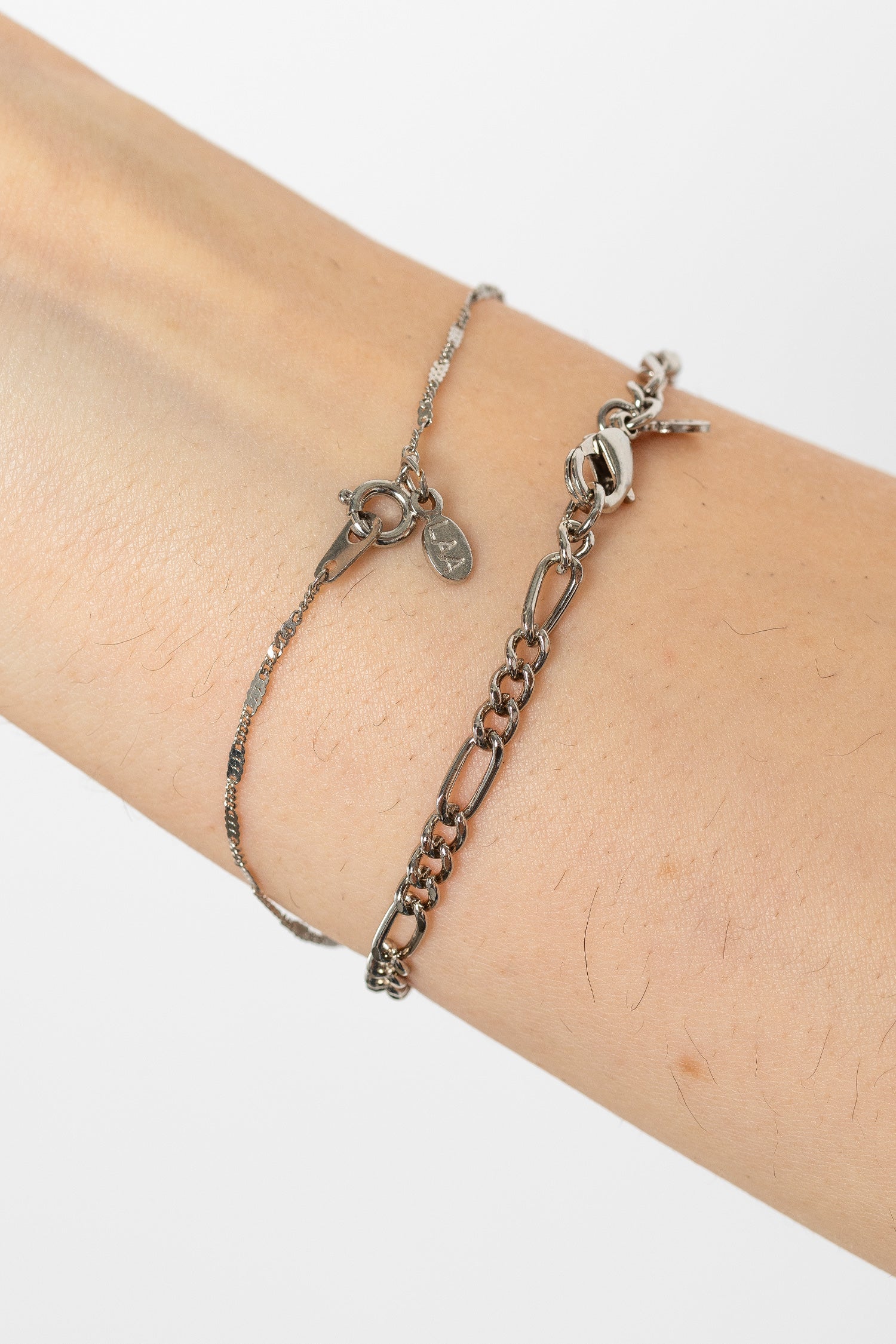 JWLFB - Unisex Figaro Chain Bracelet