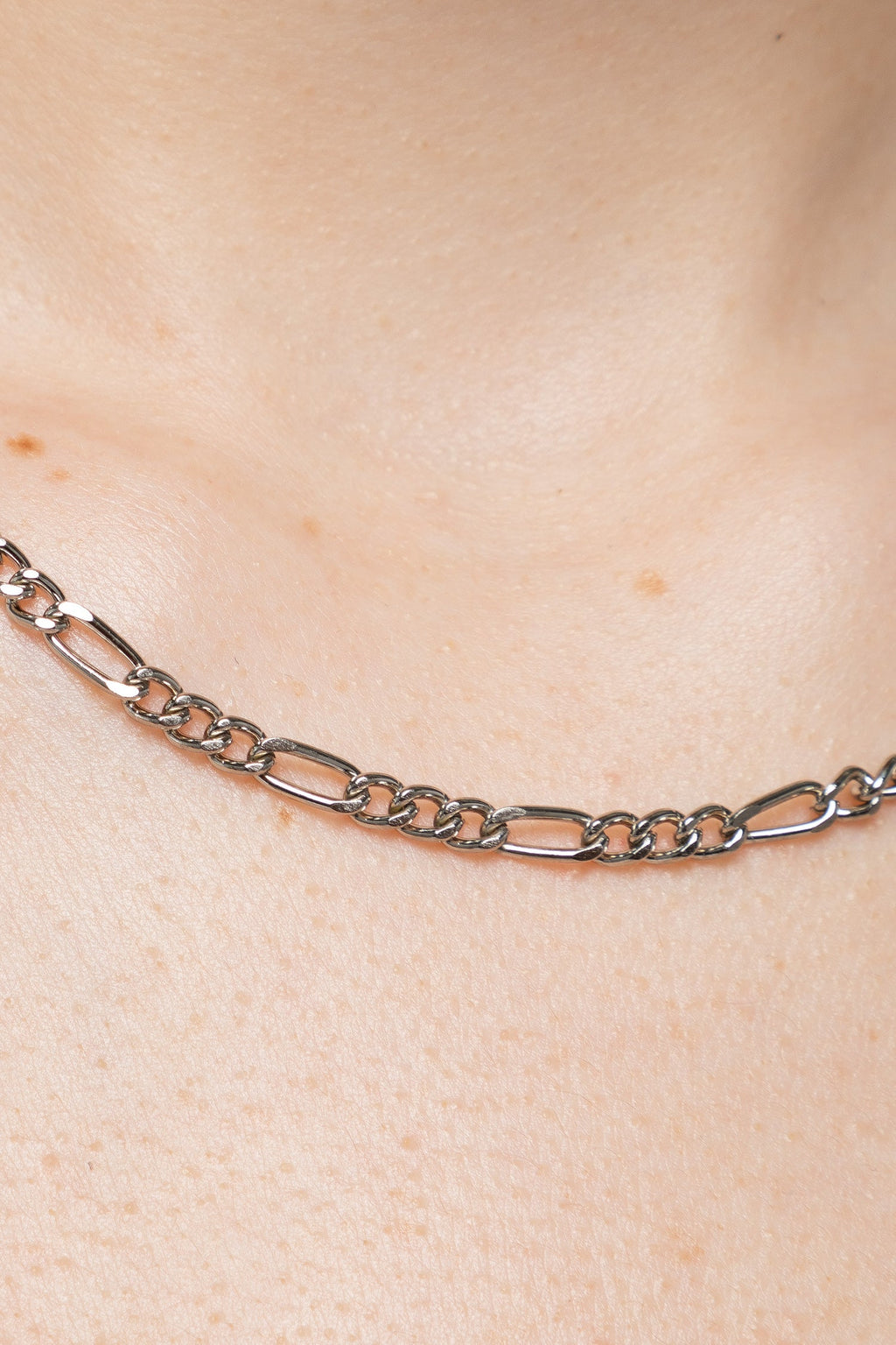 JWLFN - Unisex Figaro Necklace