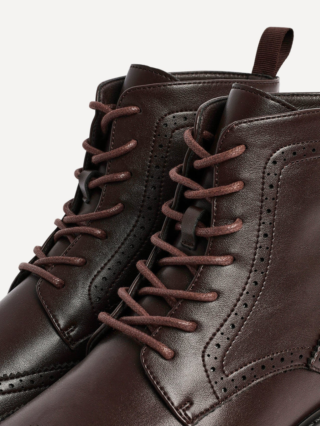 Leonardo Mens Brown Faux Leather Brogue Boots