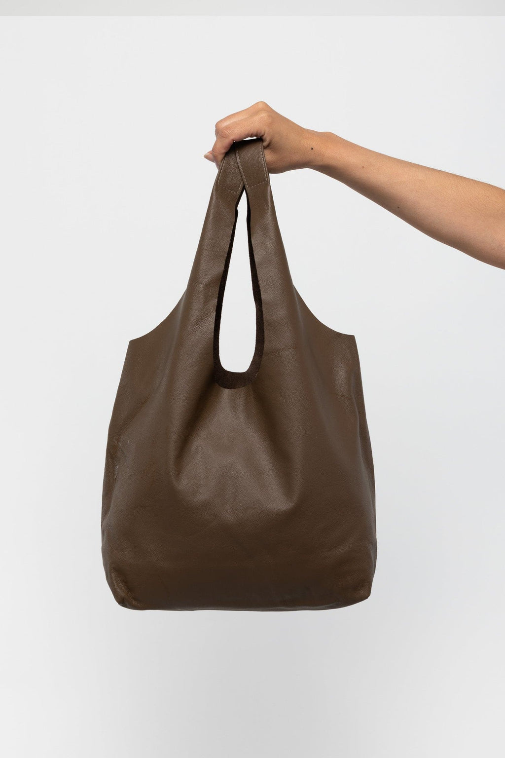 RLH3406 - Monochromatic Leather Shopping Bag