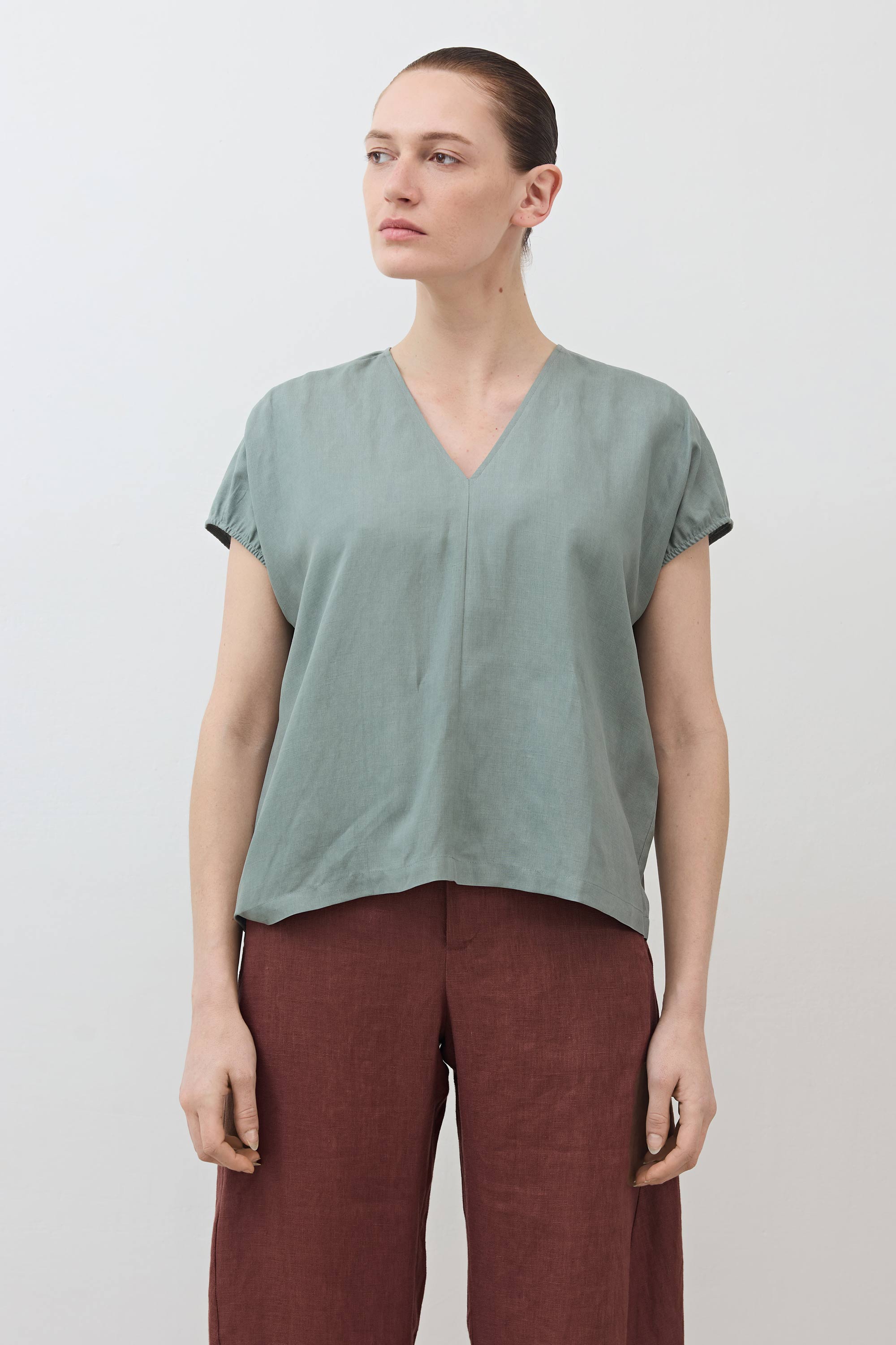 The Nuanced V-Neck Silk Linen Top