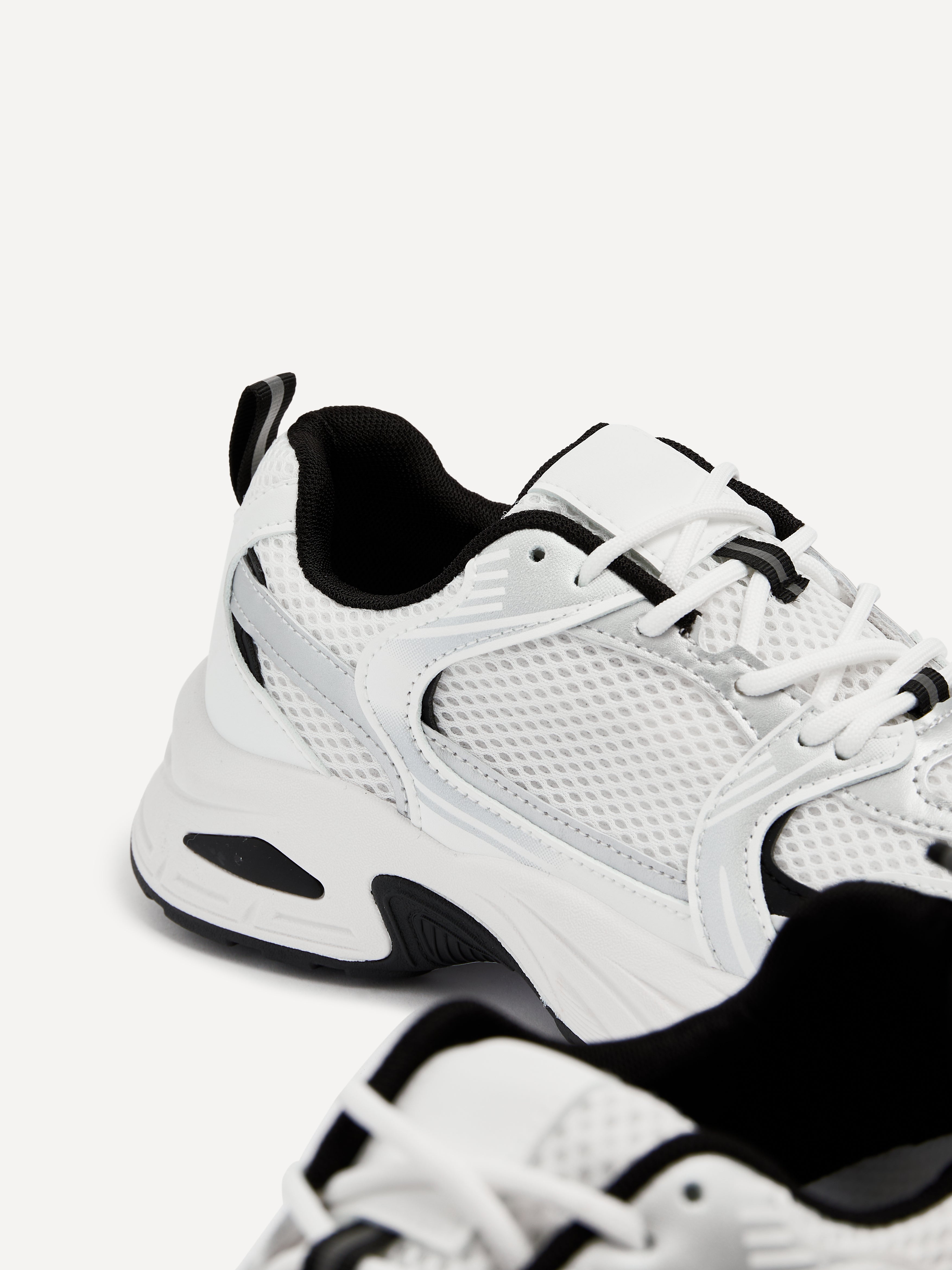 Venture White Mesh Trainers