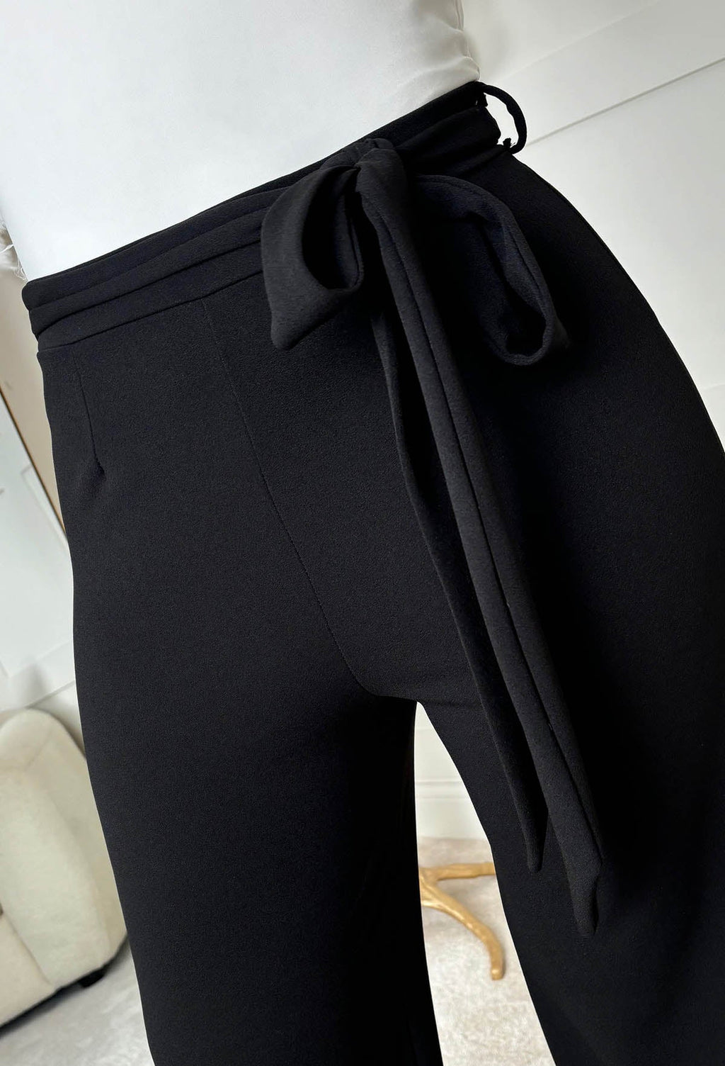 Chic Couture Black Belted Wide Leg Trousers