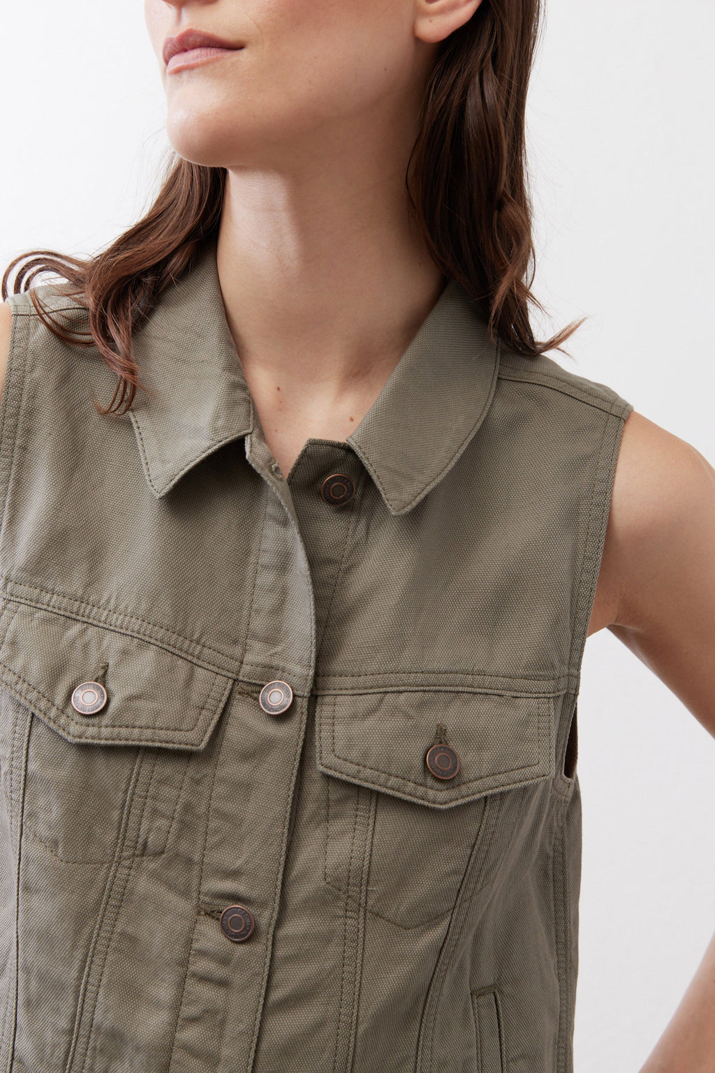 The Cropped Task Vest