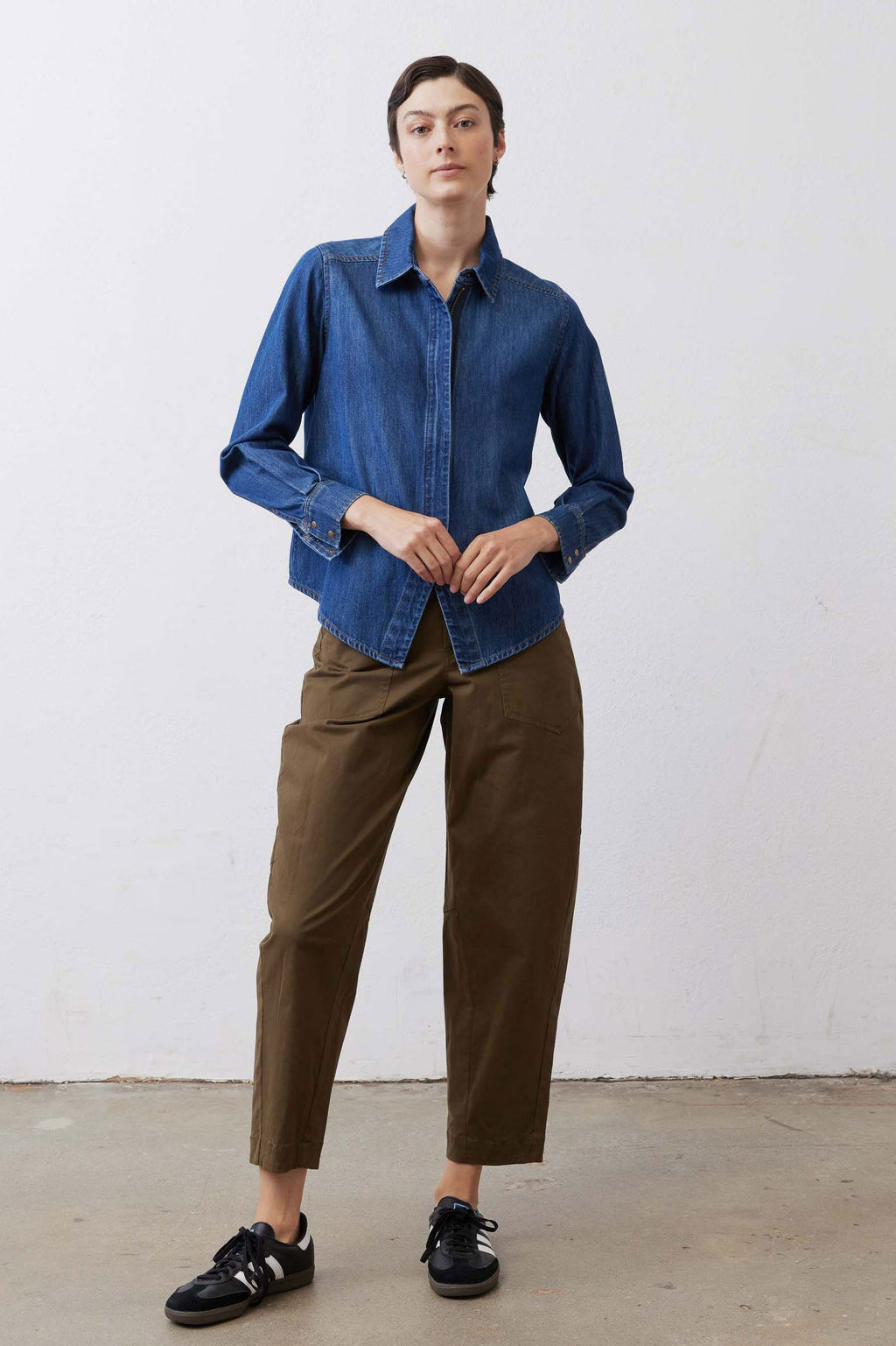 Denim Handkerchief With a Zipper Blouse