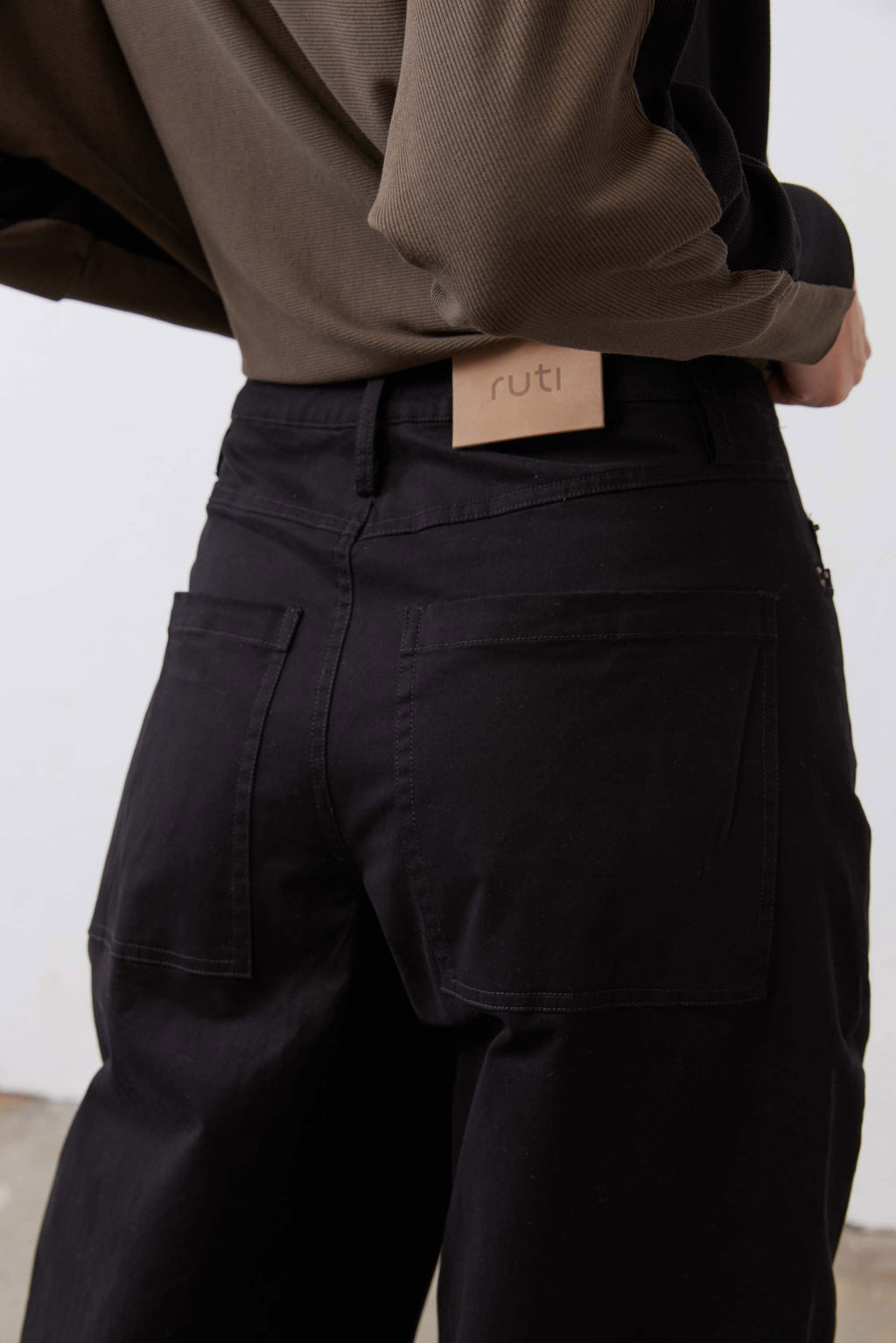 The Slouchy Soft Twill Pants