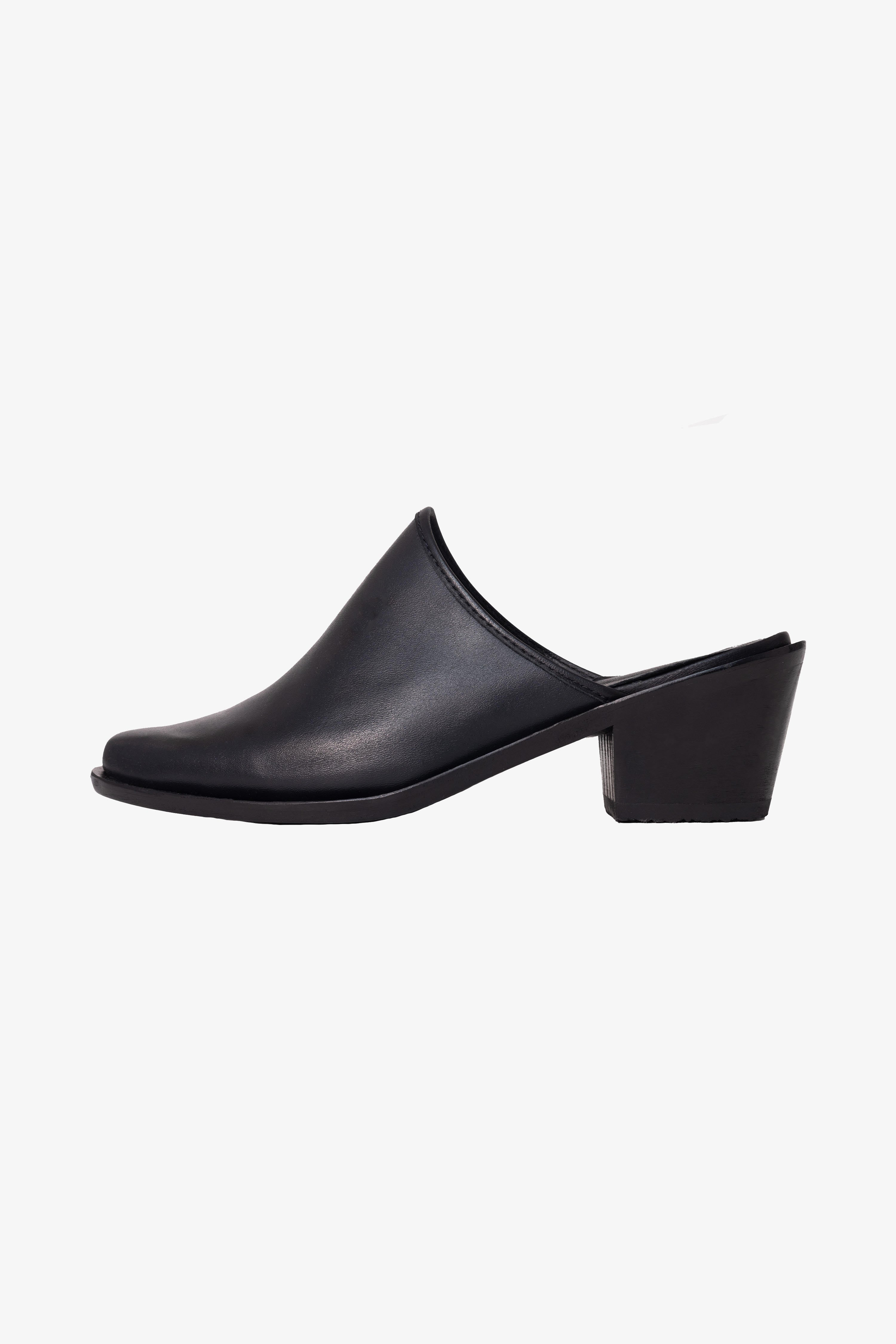 RSHOE02 - Leather Cowboy Mule