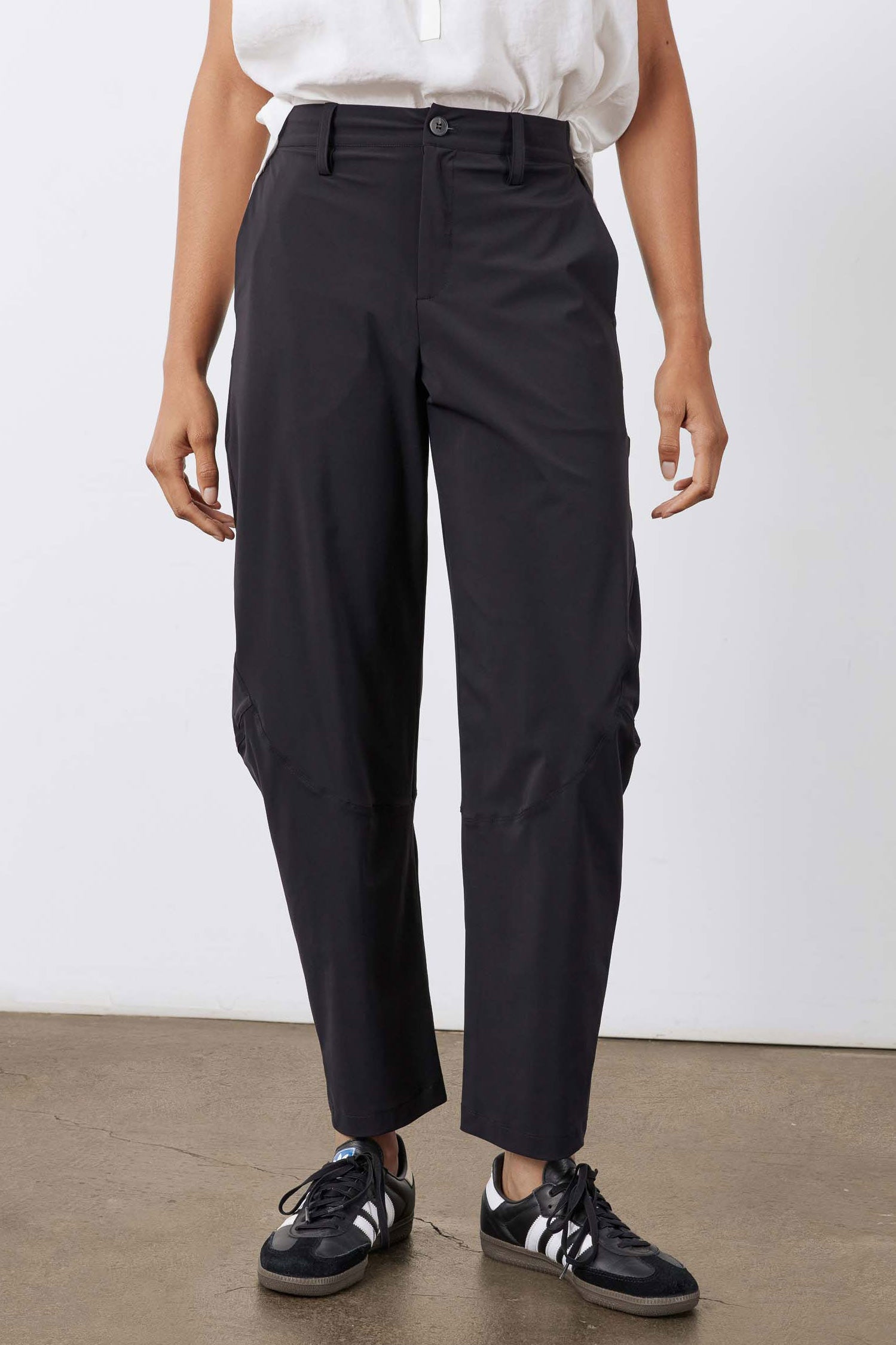 The Petite Wide-ish Pants