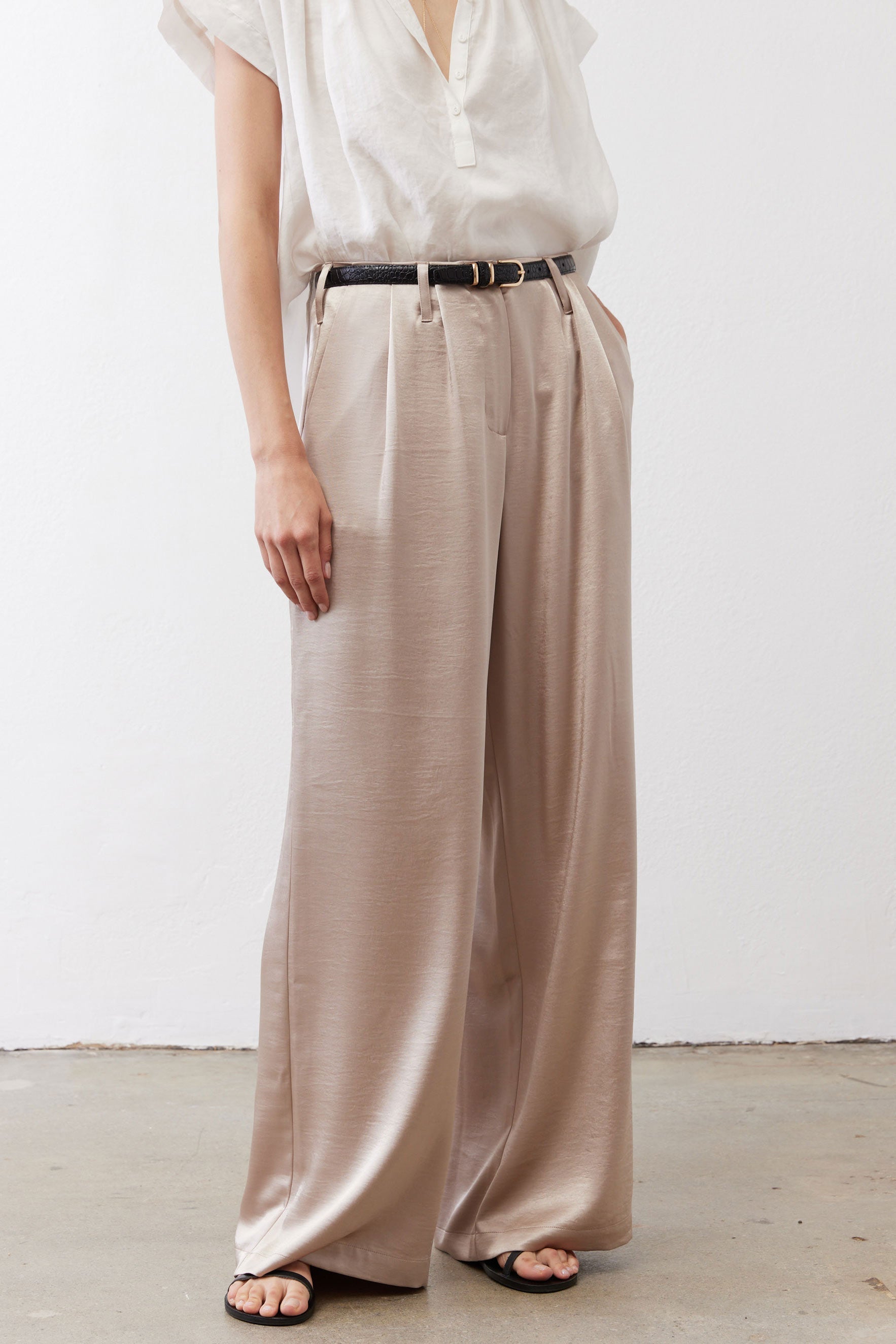 The Wide Leg Trousers